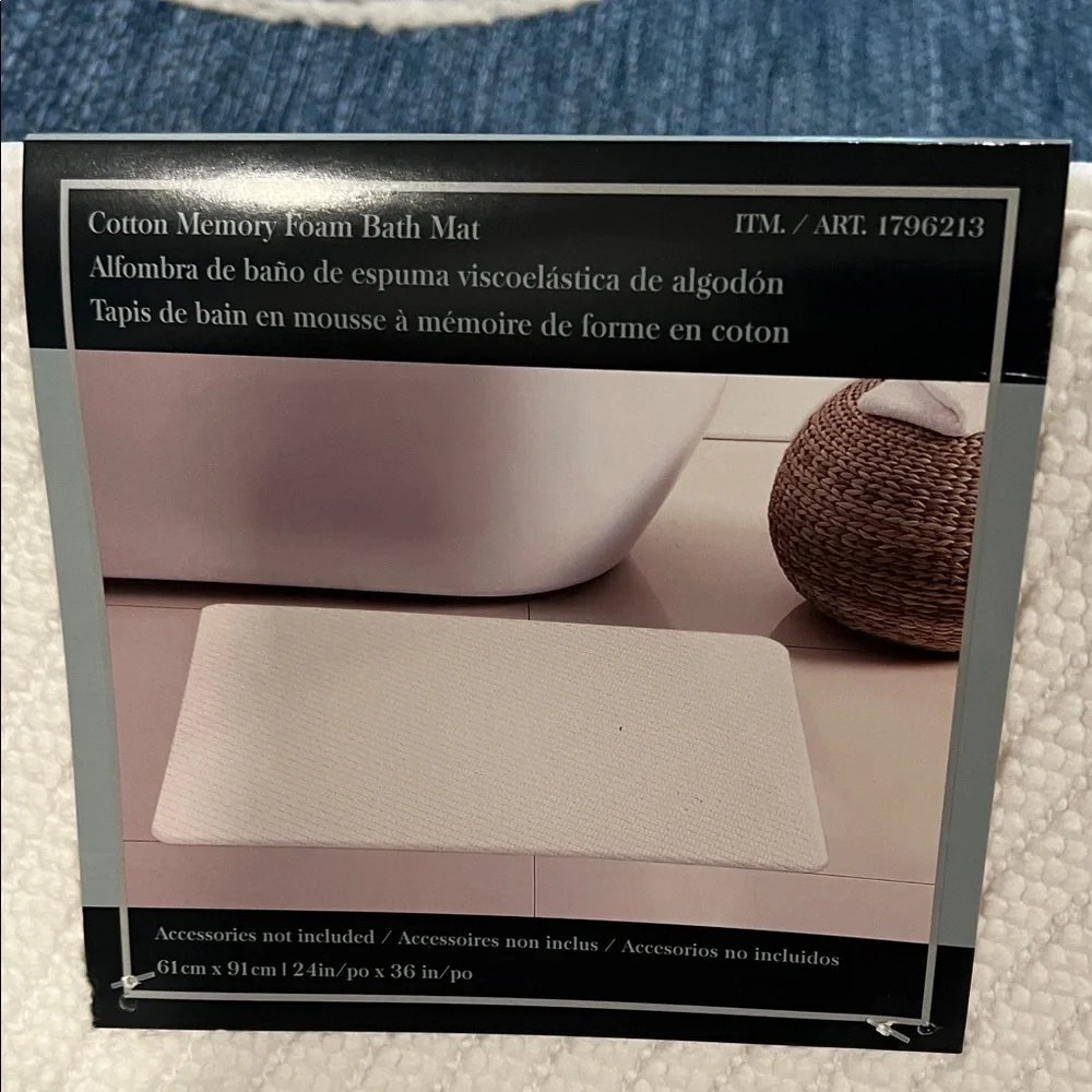 Cotton Memory Foam White Quilted Bath Mat
